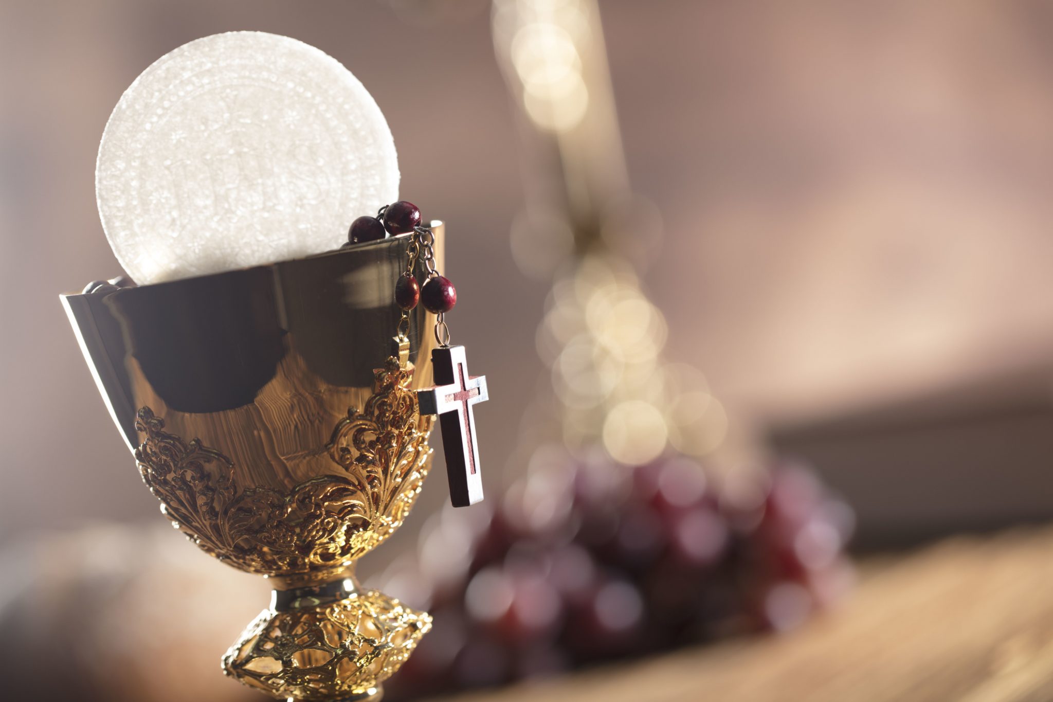 Holy Eucharist St Raphael